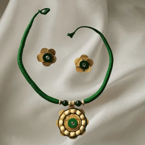 Bamboo jewellery flower style For Women view 2