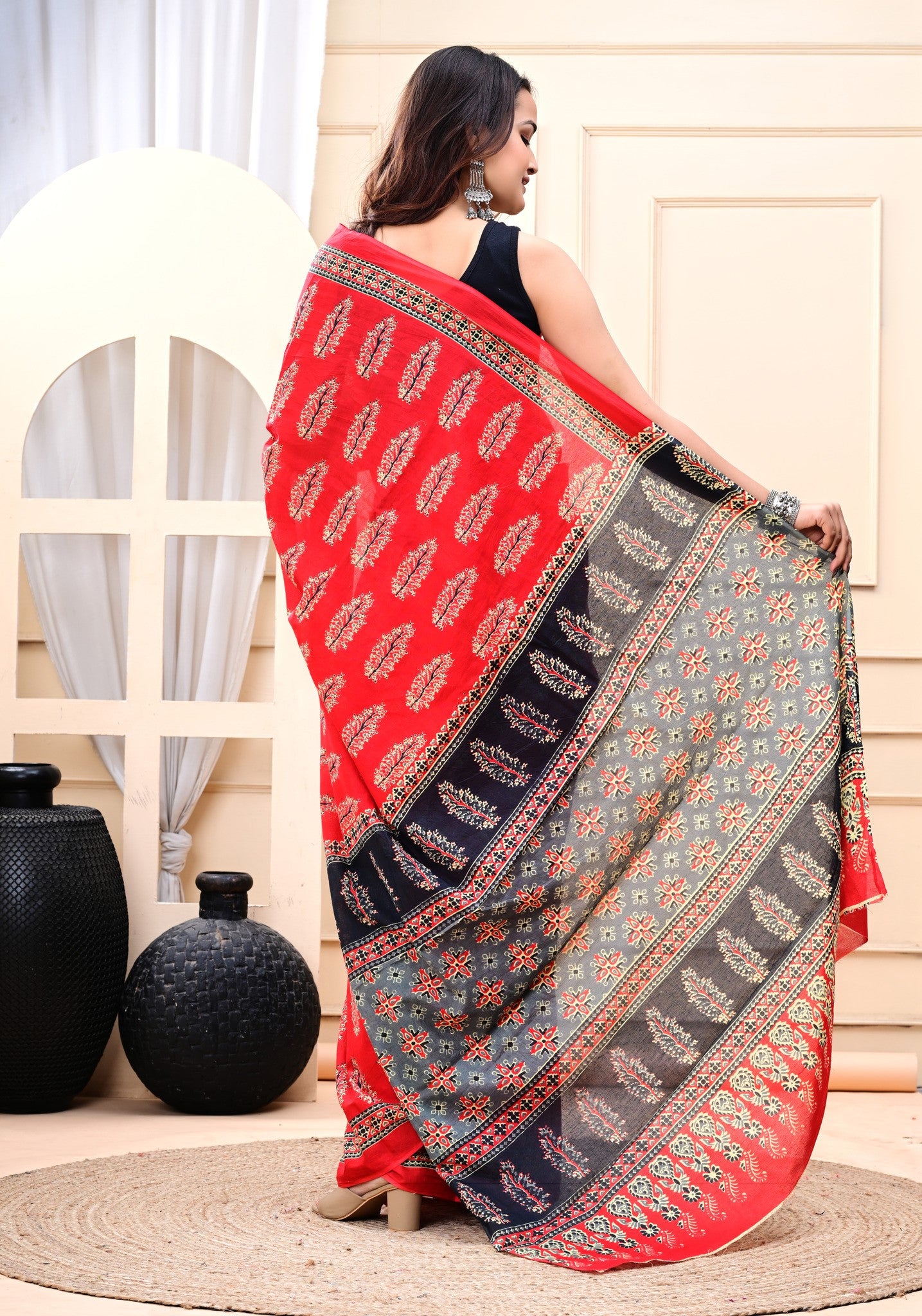 Red Printed Saree with Black and Grey Border view 3
