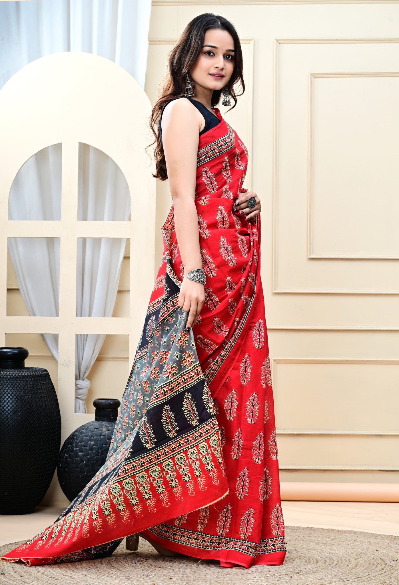 Red Printed Saree with Black and Grey Border view 4