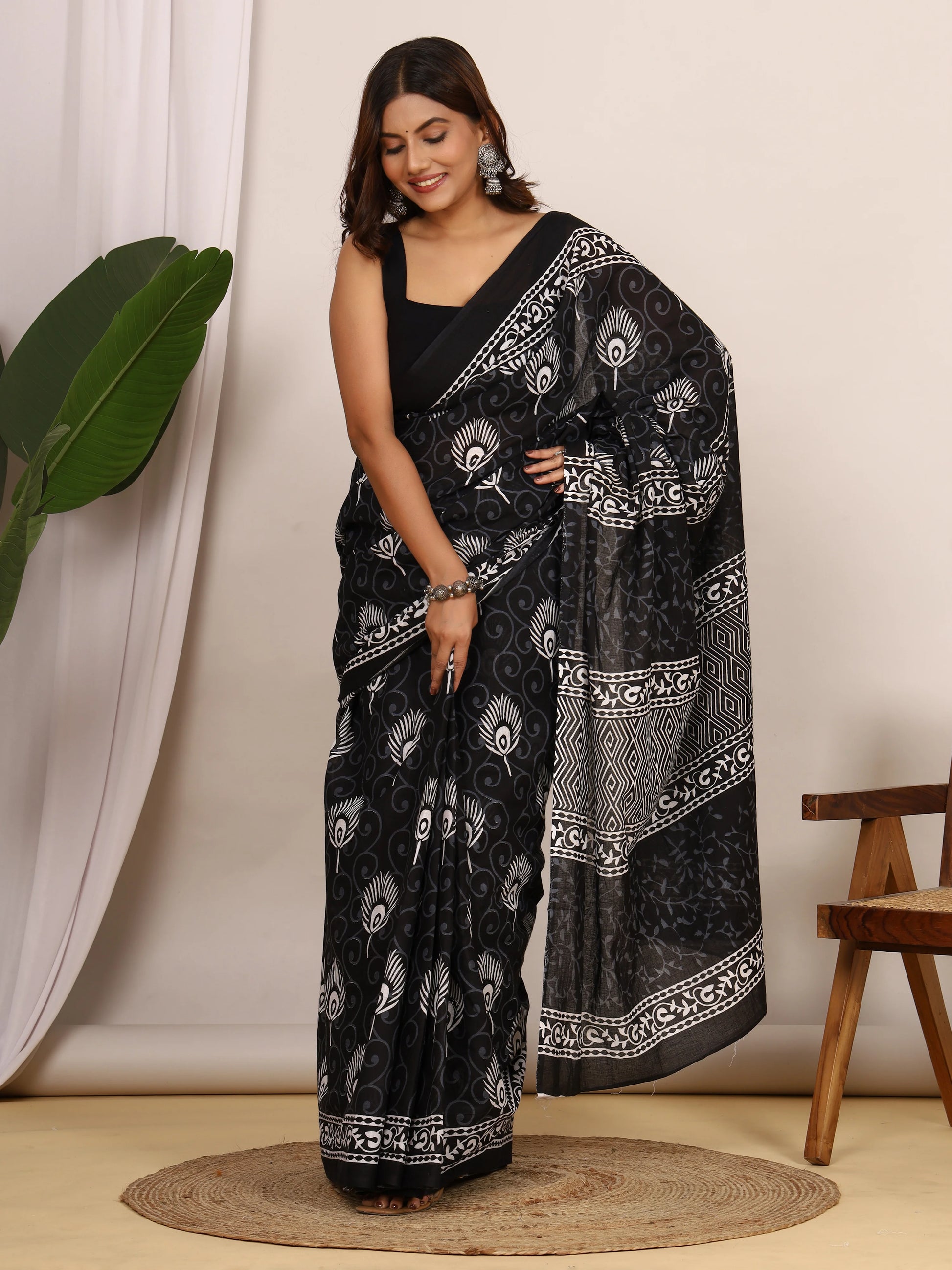 Elegant Black & White Pure Cotton Saree with Peacock Sanganeri Block Print view 3
