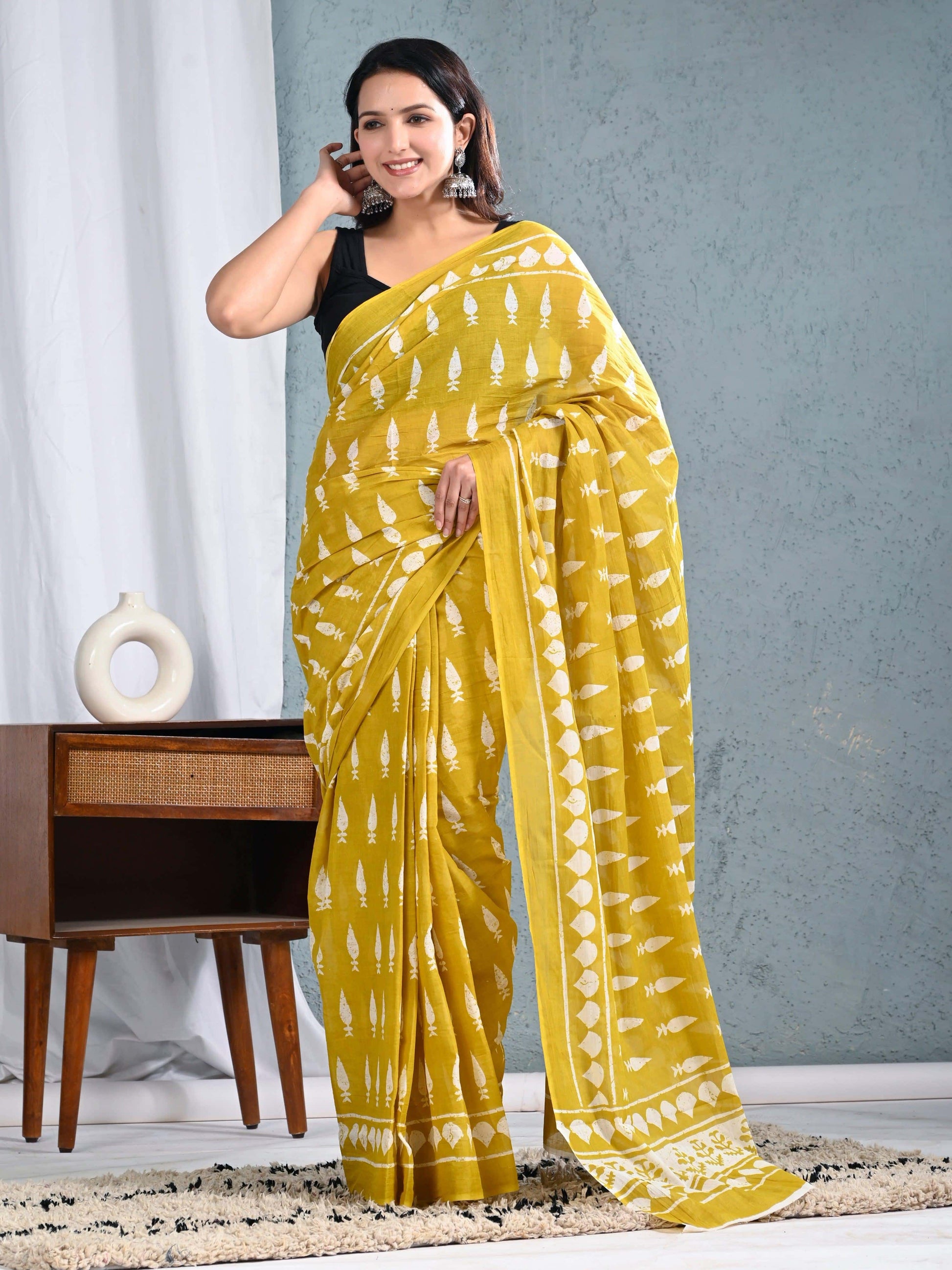 Yellow Printed Women's Saree view 2