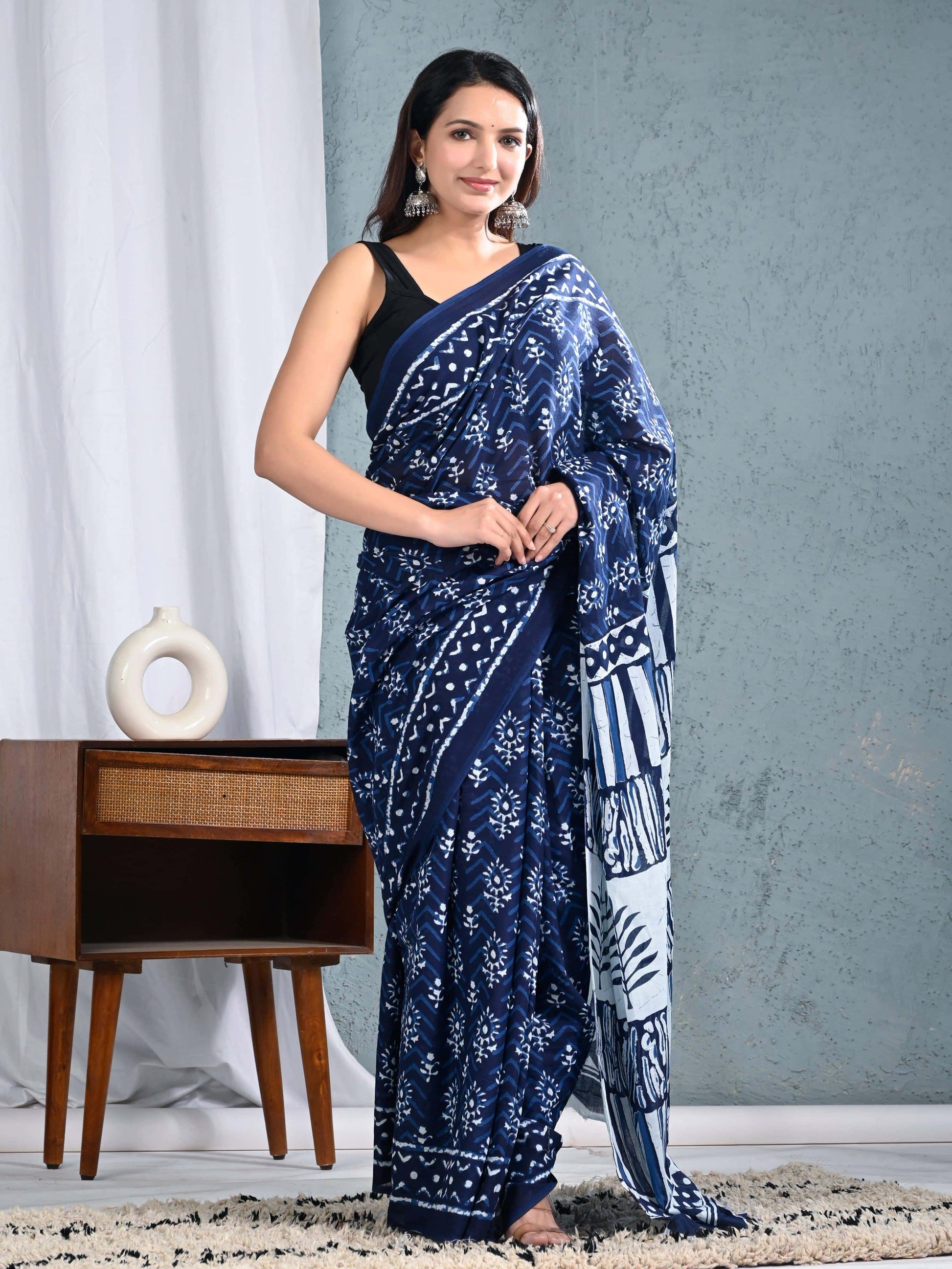 Blue Printed Saree with Ethnic Patterns view 3