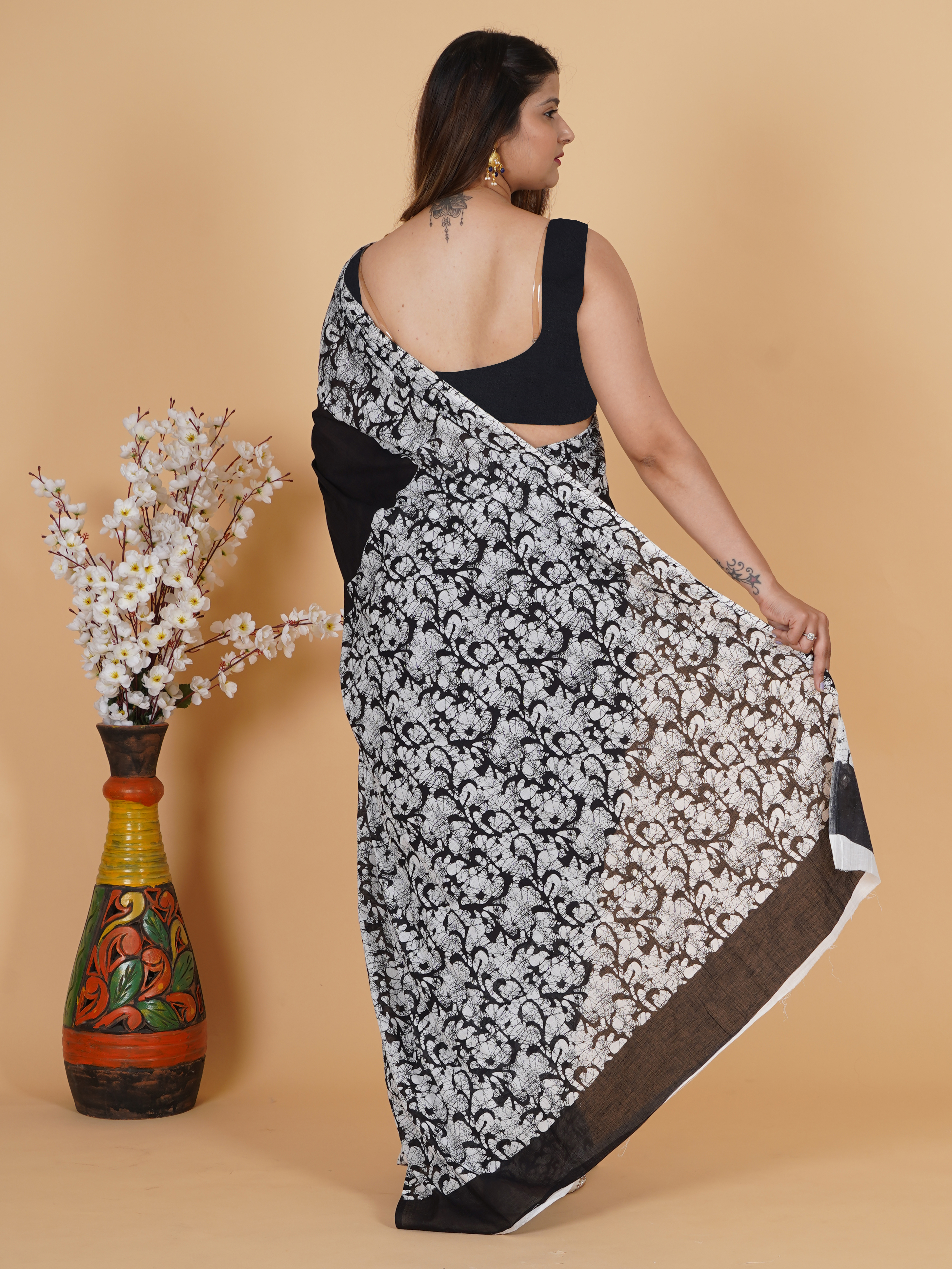 Cotton Printed Saree for Women view 5