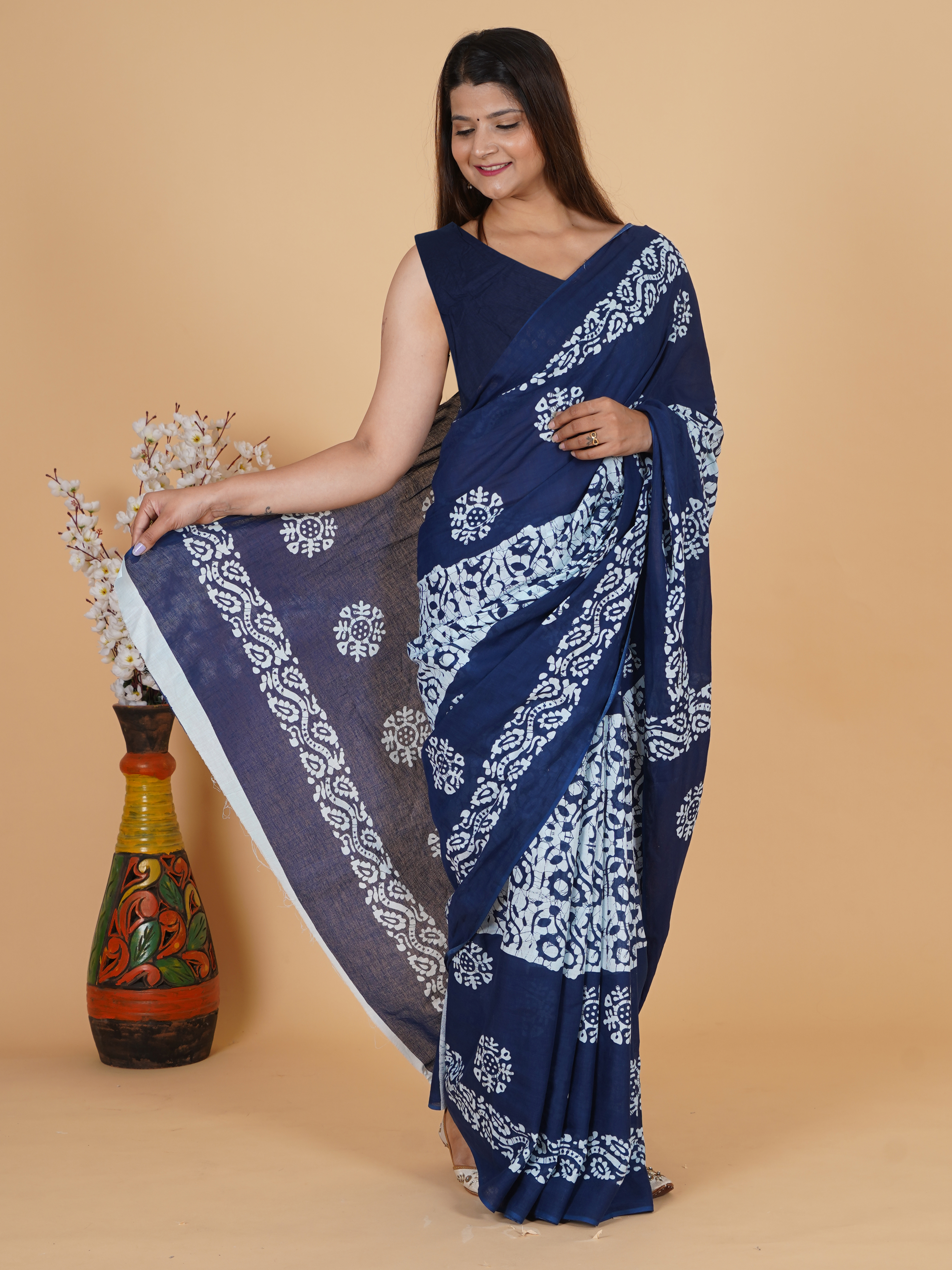Printed Royal Blue Cotton Saree view 4