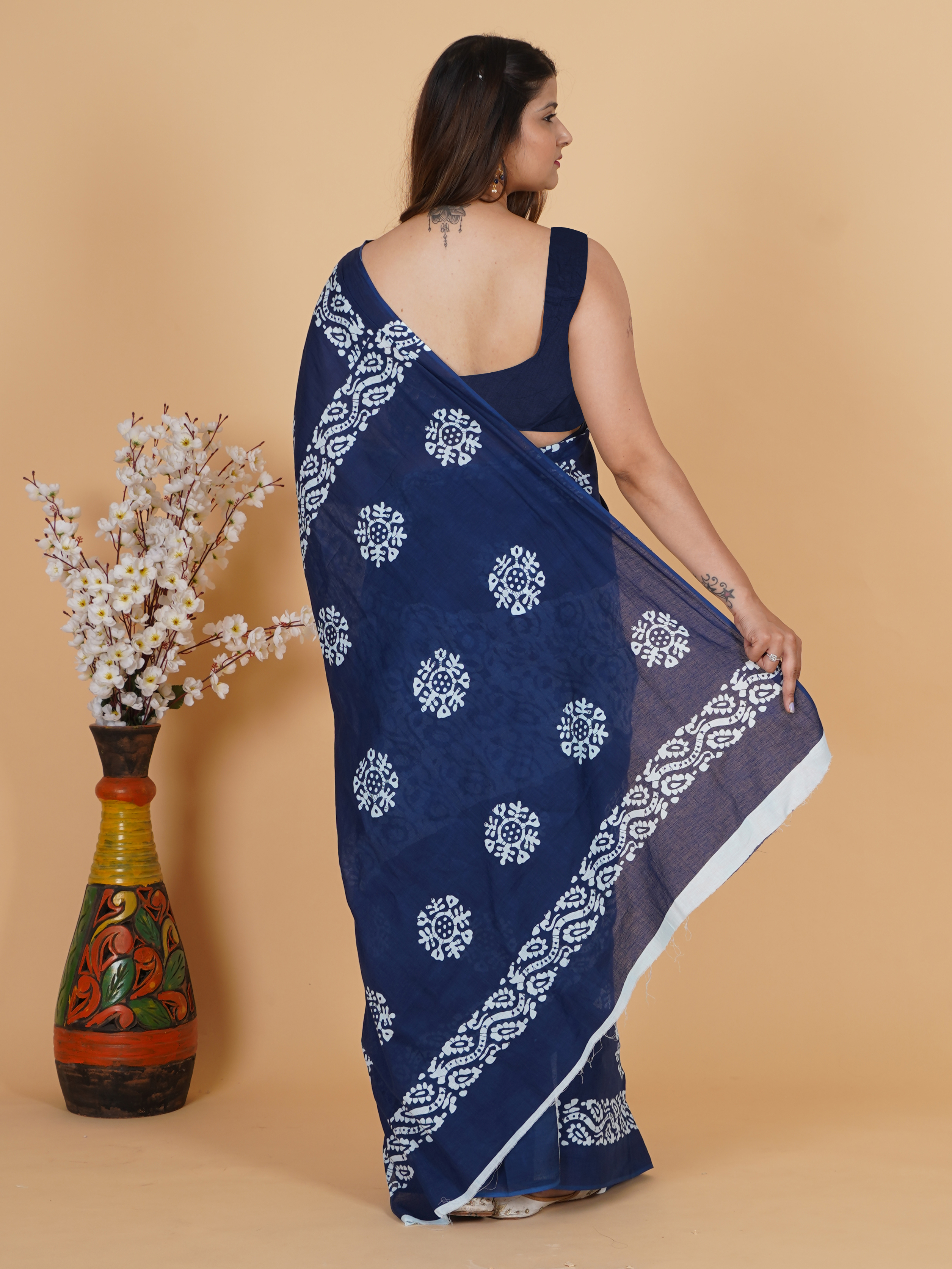 Printed Royal Blue Cotton Saree view 5