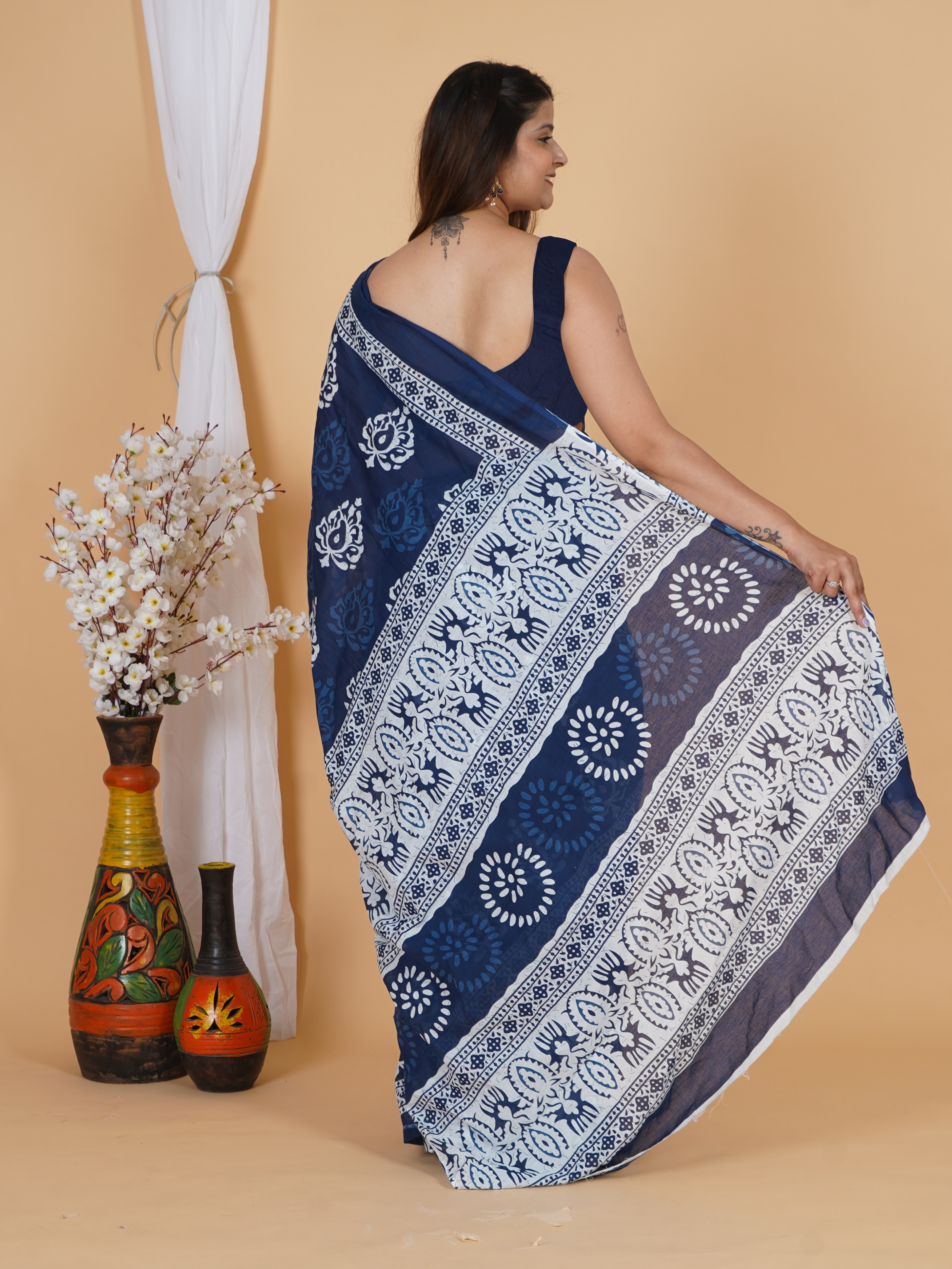 Beautiful Navy Blue Cotton Printed Saree view 2