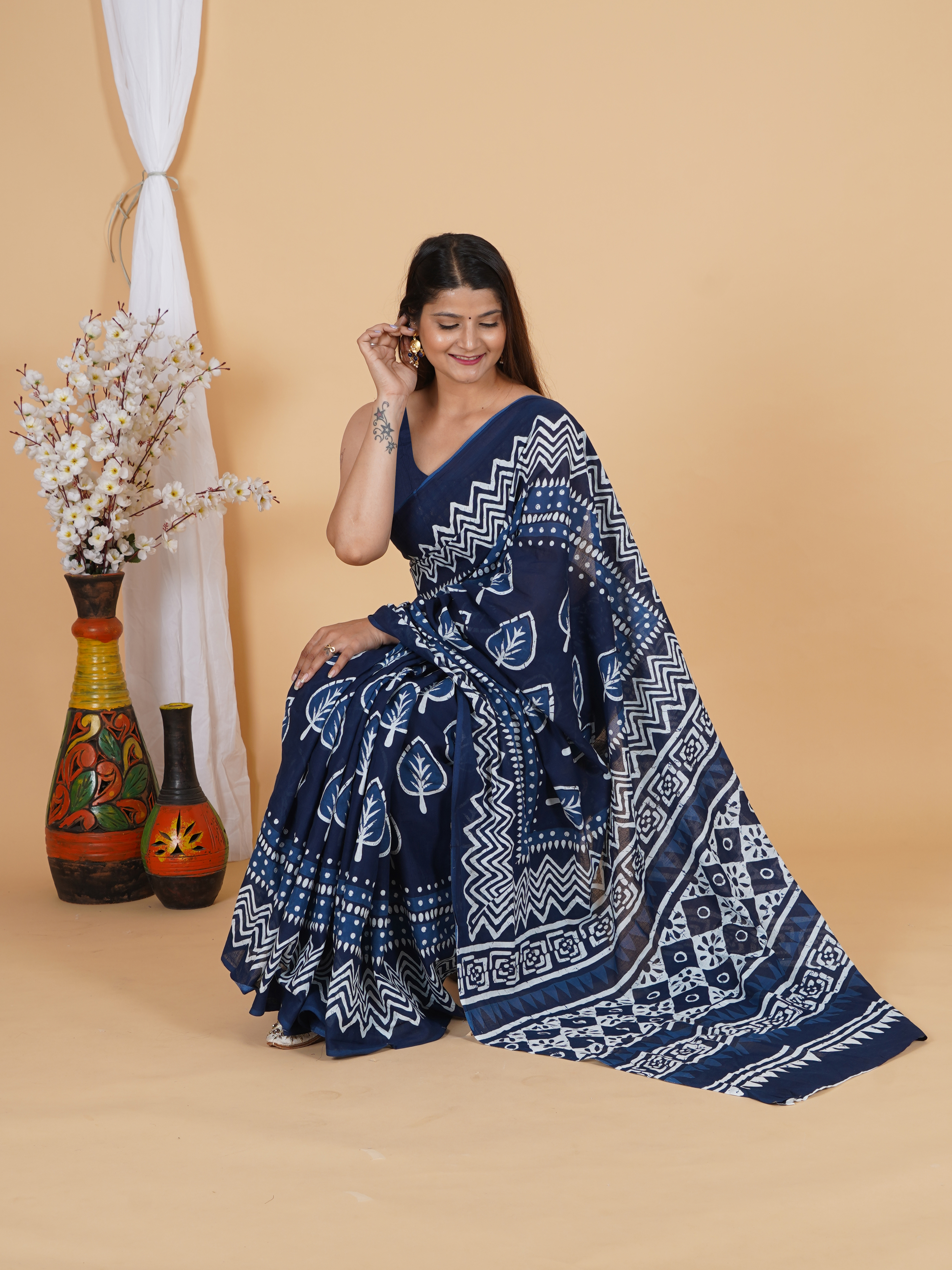 Elegant Navy Blue Hand Block Print Cotton Saree view 6