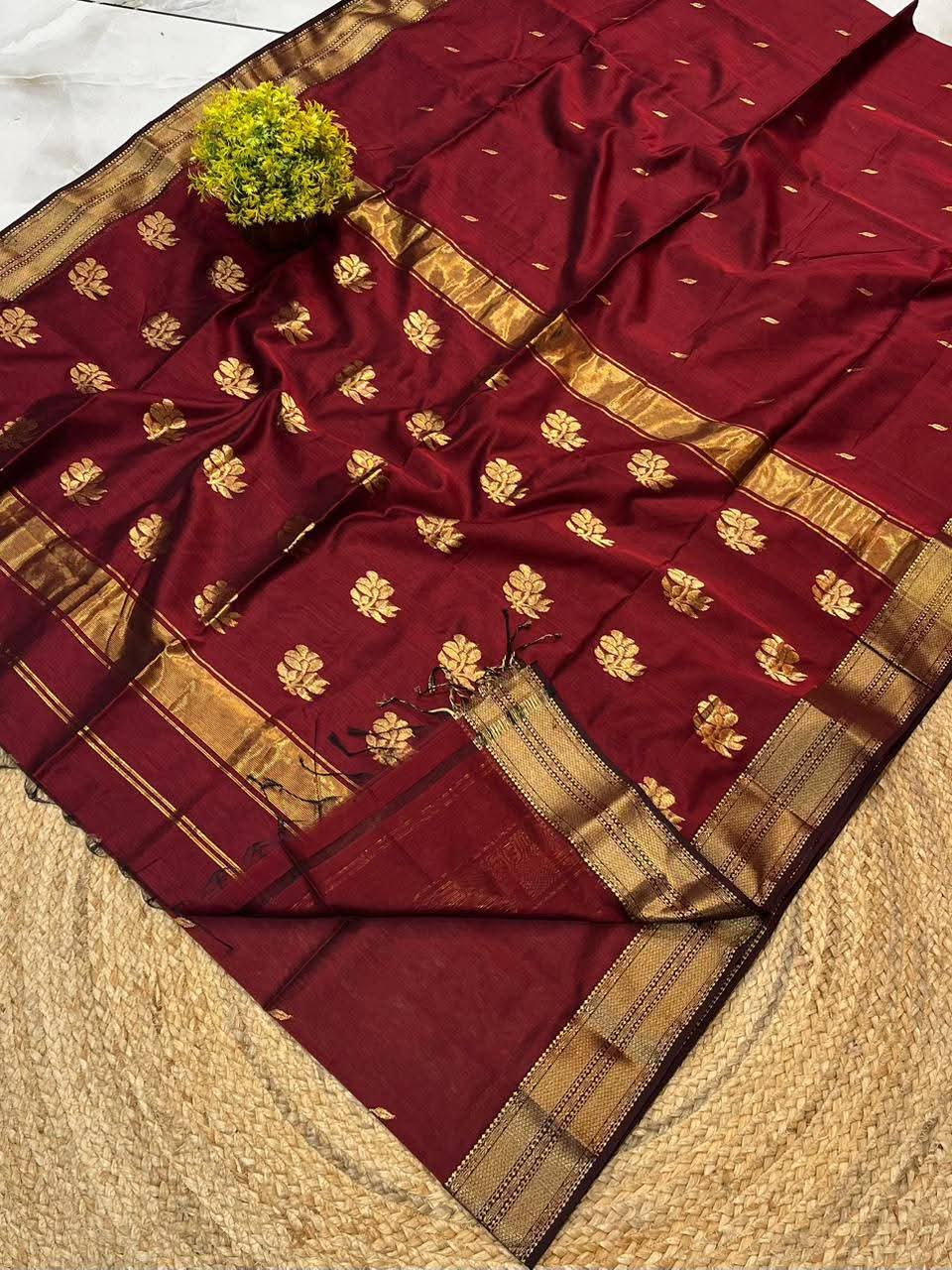 Light organza sarees with golden zari work and blouse piece. view 3