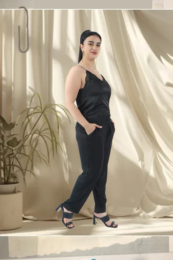 Women’s Sleeveless Printed Top with Black Straight Pants Co-ord Set view 2