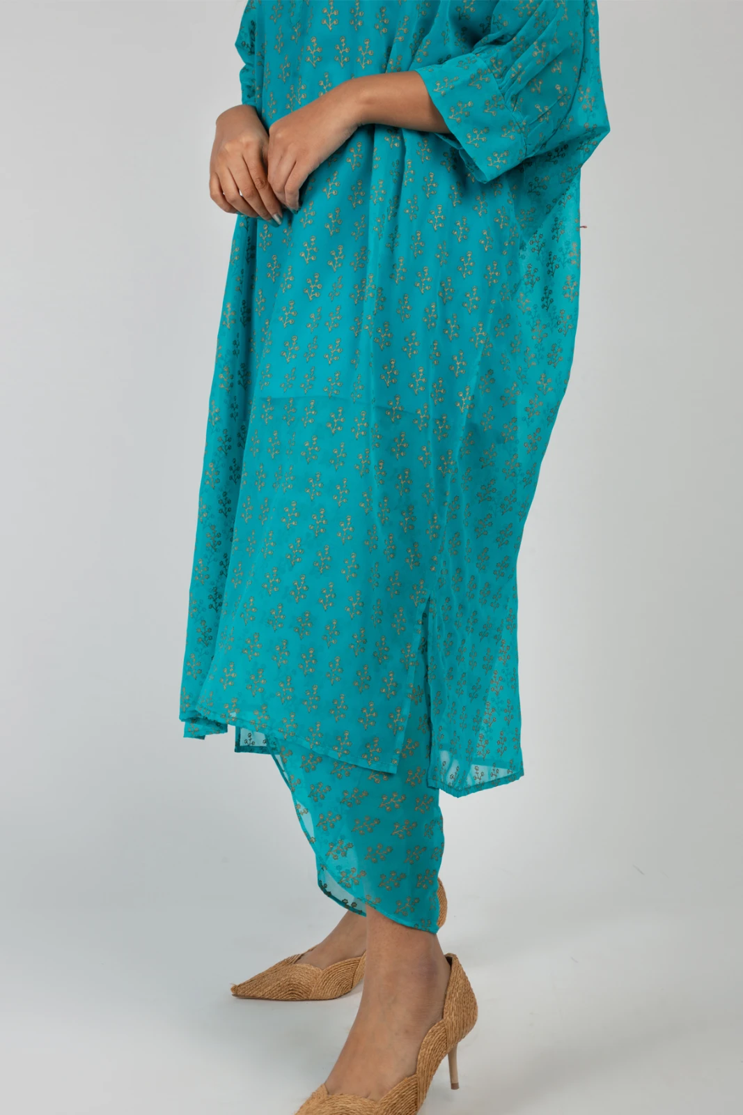 Women’s Turquoise Printed kaftan Kurta with tulip Pants Set view 3