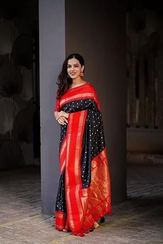 Kanjivaram Traditional Silk Saree With Attach Unstitch Blouse Piece view 2