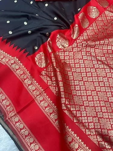 Kanjivaram Traditional Silk Saree With Attach Unstitch Blouse Piece view 3