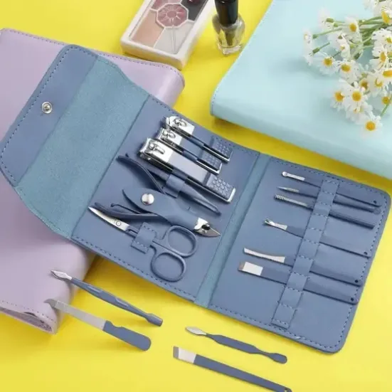 Manicure Nail Clipper Set (16-in-1) view 2
